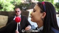 Morena ninfeta deu sua xoxota pro coleguinha da escola
